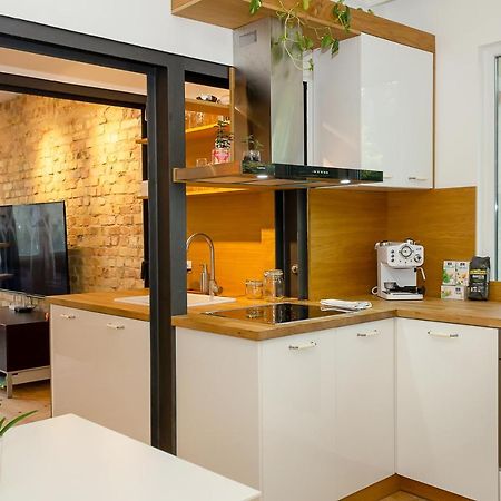 Bright & Spacious 1Bd Apartment With A Charming Balcony By Flat Mаnager Varna Extérieur photo